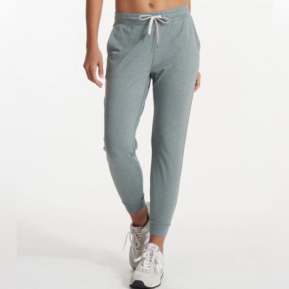 Vuori Performance Joggers